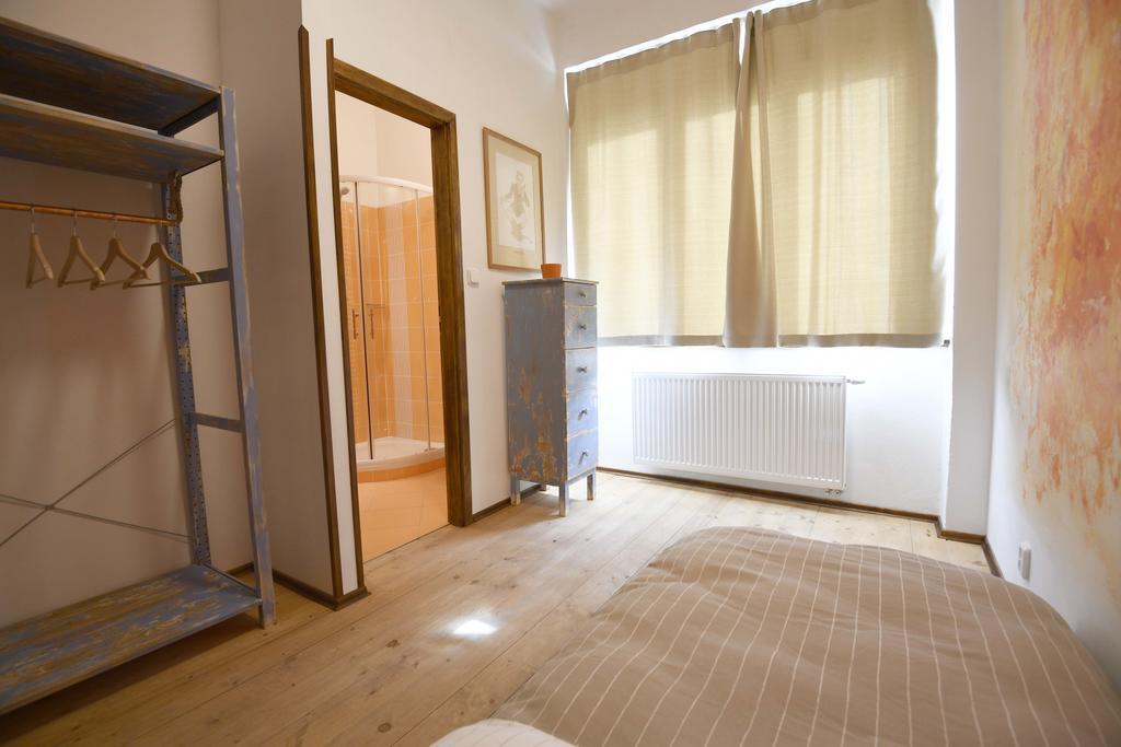 Giotto Apartments Prag Exteriör bild